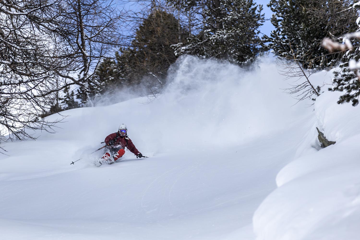 Powder turn - Cyril Trebuchet in the Lièvre Blanc in Val d'Isère - Fresh Snow - Skiing